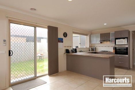 Property photo of 10 Omega Street Carrum Downs VIC 3201