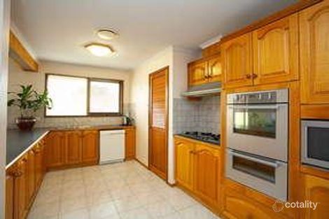 Property photo of 8 St Andrews Drive Werribee VIC 3030