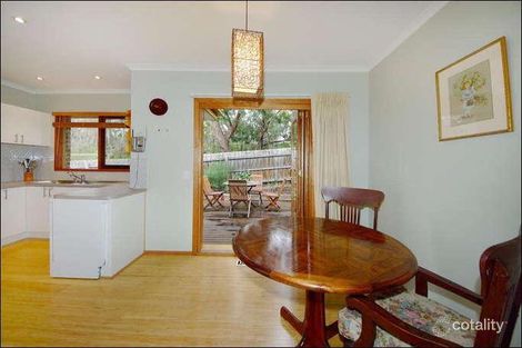 Property photo of 8/55 Broadford Crescent Macleod VIC 3085