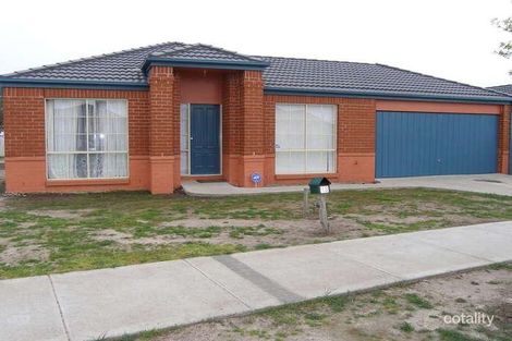Property photo of 18 Mulberry Pass Craigieburn VIC 3064