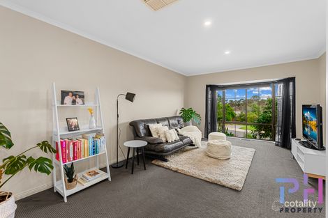 Property photo of 15 Magellan Crescent Kangaroo Flat VIC 3555