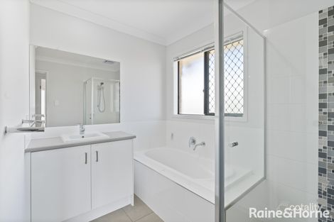 Property photo of 63 Sanctuary Drive Cranley QLD 4350