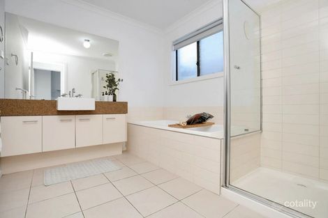 Property photo of 15 Carina Court Point Cook VIC 3030
