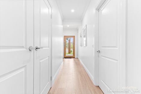 Property photo of 36 Barrhill Boulevard Wollert VIC 3750