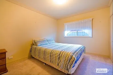 Property photo of 377 Amatex Street East Albury NSW 2640