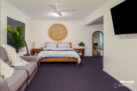 Property photo of 3 Pleasant Avenue Tannum Sands QLD 4680