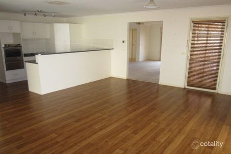 Property photo of 17 Grevillea Avenue Kangaroo Flat VIC 3555
