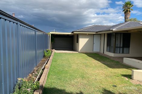 Property photo of 8 Urchin Mews Waikiki WA 6169