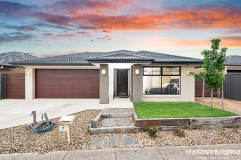 Property photo of 7 Grovedale Way Manor Lakes VIC 3024