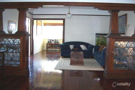 1 Meridian St, Coorparoo, QLD 4151