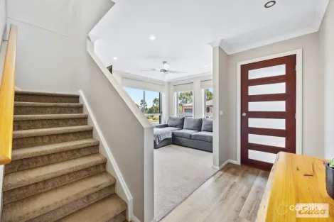 Property photo of 10 Avoca Place Moe VIC 3825