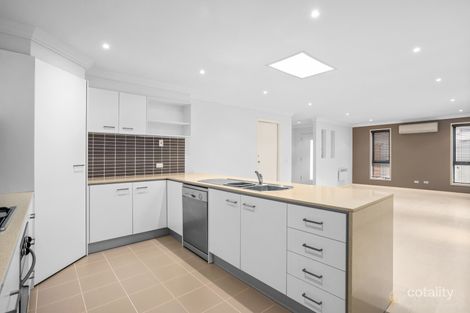 Property photo of 6 Meridian Circuit Berwick VIC 3806