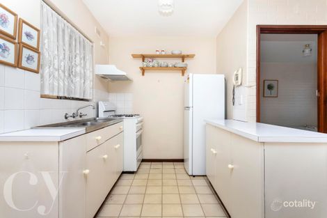 7/11 Stirling Rd, Claremont, WA 6010