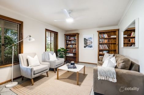 Property photo of 7 Wattlebird Court Mount Barker SA 5251
