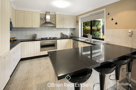 Property photo of 30 Crestview Court Frankston South VIC 3199