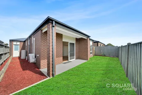 Property photo of 22 Echidna Drive Beveridge VIC 3753