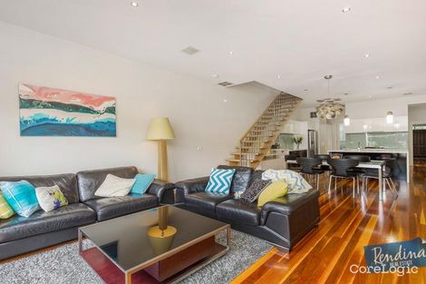 14 Ormond St, Kensington, VIC 3031