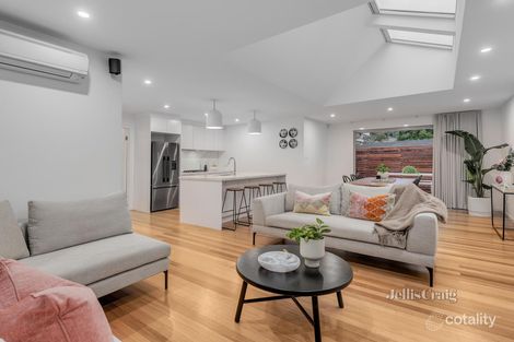 Property photo of 63 Henry Street Eltham VIC 3095