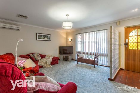 Property photo of 4/12 Bridges Road Melville WA 6156