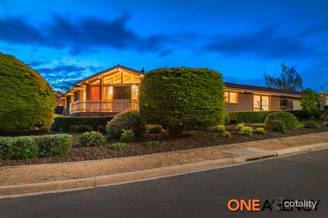 Property photo of 1 Hake Street Kambah ACT 2902