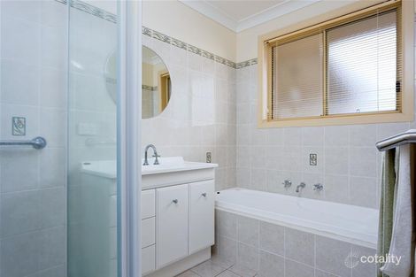 Property photo of 4/9 Inglis Street Lake Albert NSW 2650