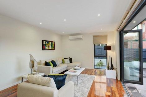 Property photo of 2/67 Hawdon Street Heidelberg VIC 3084