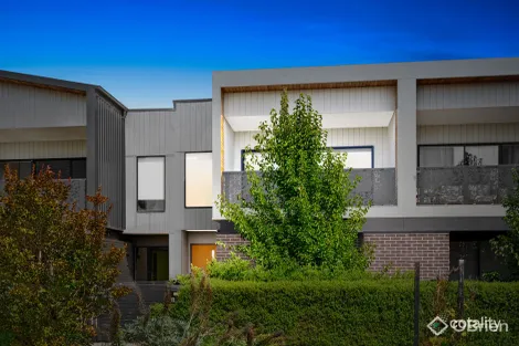 6 Helmsman Walk, Point Cook, VIC 3030