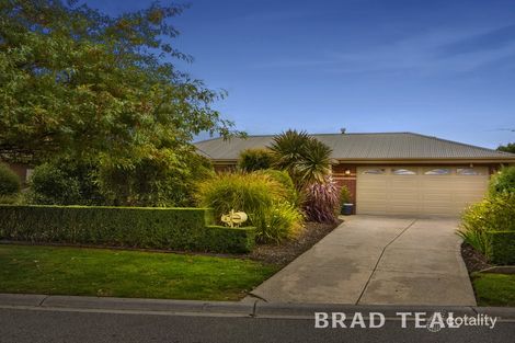 Property photo of 4 Sunny Park Close Gisborne VIC 3437