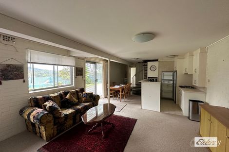 Property photo of 8 Lamerton Drive Figtree NSW 2525