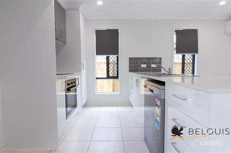 Property photo of 34 Splendour Circuit Yarrabilba QLD 4207