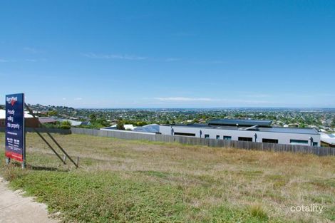 6 Henderson Dr, Wandana Heights, VIC 3216