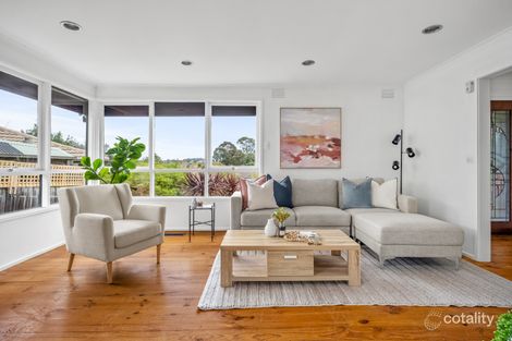 Property photo of 5 Fernlea Close Watsonia North VIC 3087
