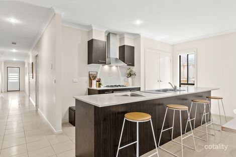 Property photo of 4 Bluebell Way Keysborough VIC 3173