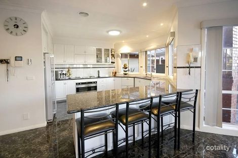 Property photo of 8 Upton Drive Hillside VIC 3037