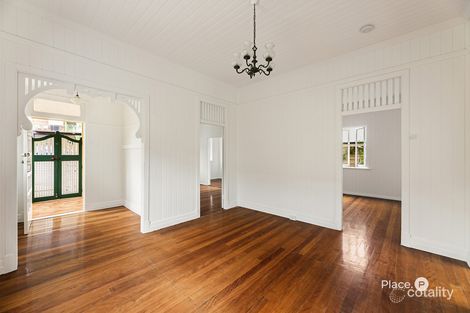 Property photo of 35 West Street Highgate Hill QLD 4101