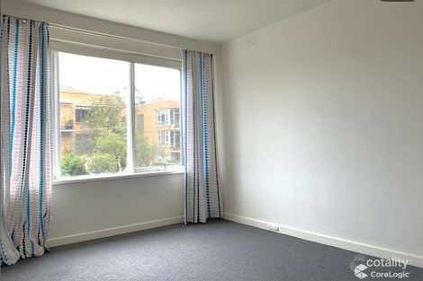 Property photo of 2/34 Westbury Street St Kilda East VIC 3183