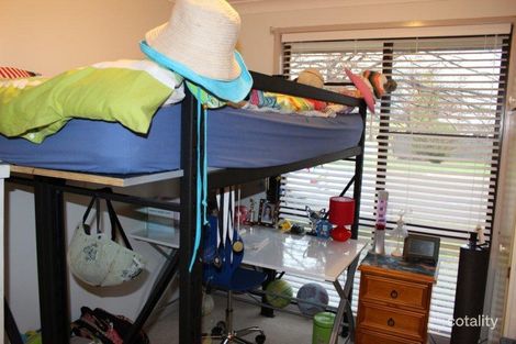 Property photo of 8 Gilbert Drive Westdale NSW 2340