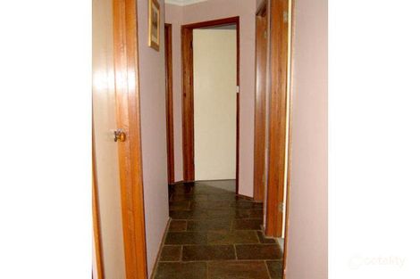 Property photo of 22 Chipperfield Circuit Gordon ACT 2906