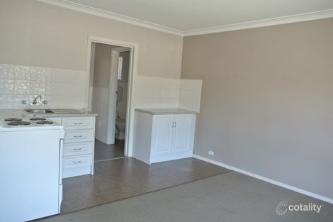 Property photo of 3/313 Darke Street Lavington NSW 2641