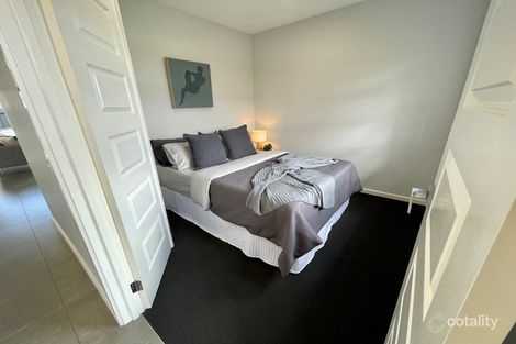 Property photo of 2/72 Liston Avenue Reservoir VIC 3073