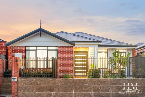 38 Berckelman Cct, South Guildford, WA 6055