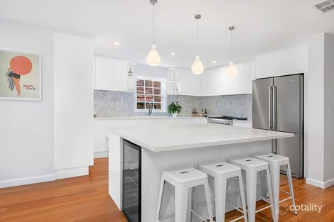 Property photo of 24 Baringa Road Northbridge NSW 2063