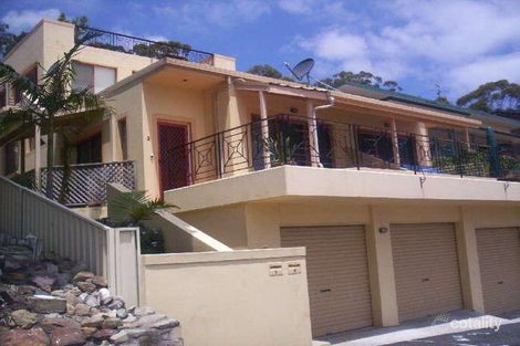 Property photo of 2/104 John Whiteway Drive Gosford NSW 2250