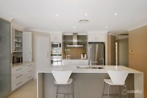Property photo of 3 Nita Court Middle Ridge QLD 4350