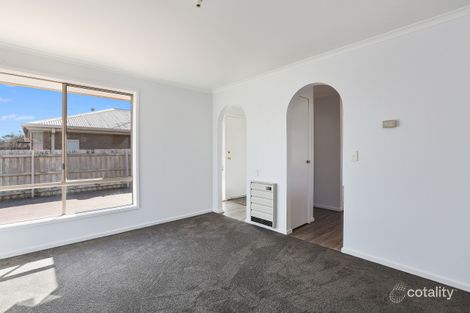 Property photo of 1/74 Fairbairn Drive Corio VIC 3214