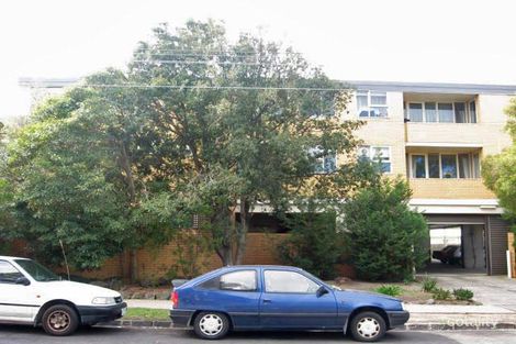 Property photo of 4/15 Alexandra Avenue Elsternwick VIC 3185
