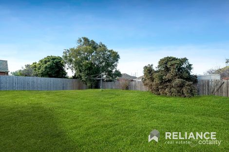 Property photo of 3 Glen Street Werribee VIC 3030
