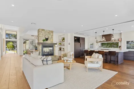 Property photo of 319 Monaco Street Broadbeach Waters QLD 4218