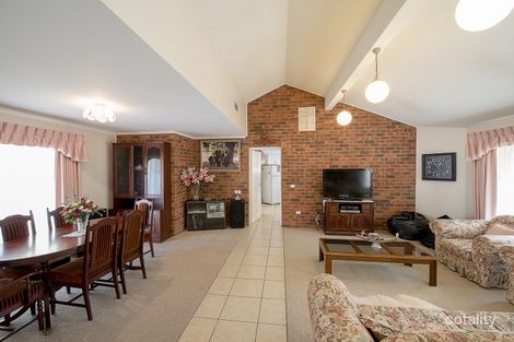 Property photo of 2 Swinton Court Swan Hill VIC 3585