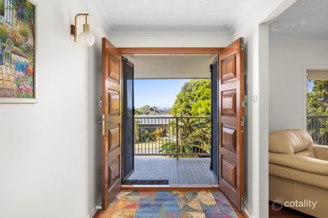 Property photo of 15 Bione Avenue Banora Point NSW 2486